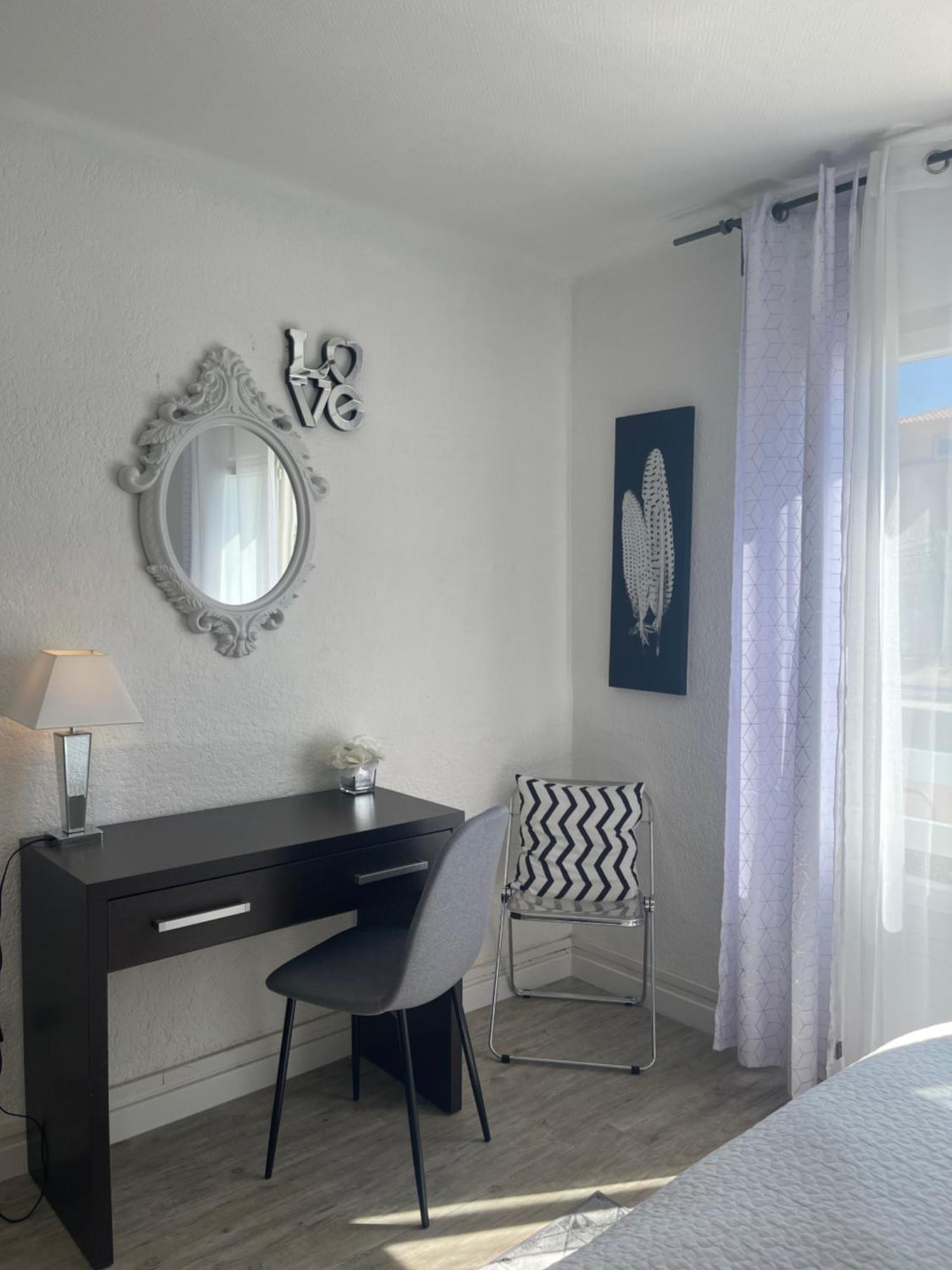 Le Grand Large Bord De Mer Hotel & Appartements Palavas-les-Flots Exterior photo